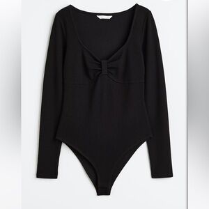 💕3/$25💕 H&M RIBBED JERSEY BODYSUIT